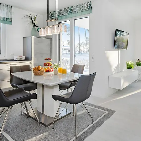 Haff Idyll Apartment Zirchow